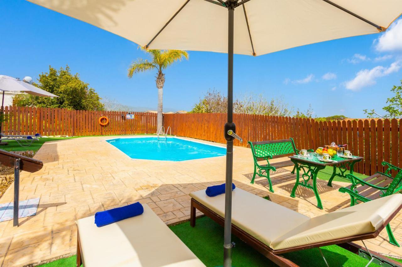 Yiangos House Villa Нео Хорио Екстериор снимка
